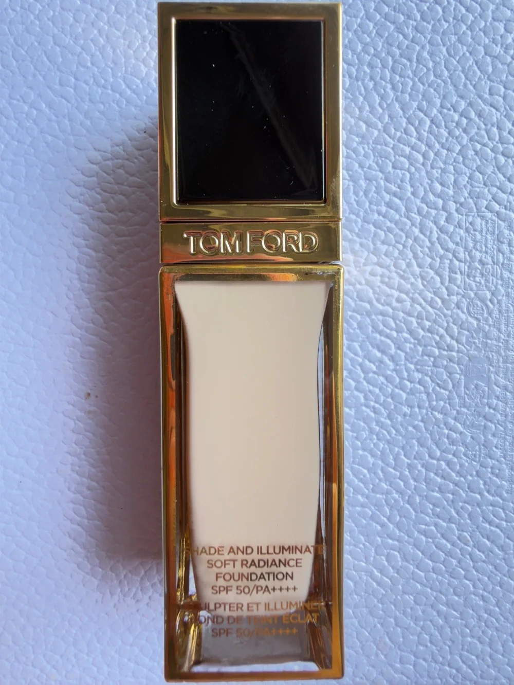 Tom Ford Soft Radiance Foundation — Cream Beige